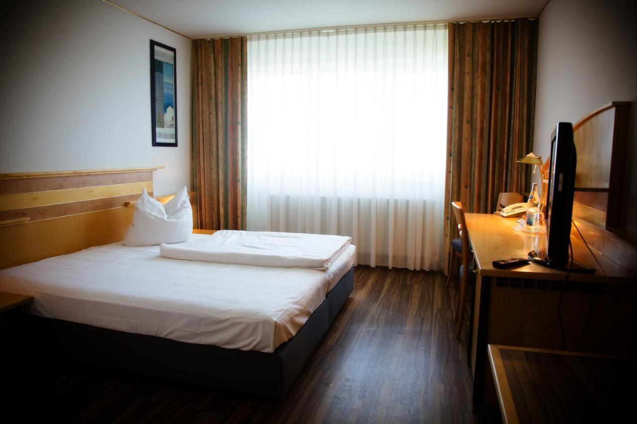 Rheinhessen Inn Gmbh Woerrstadt Екстер'єр фото