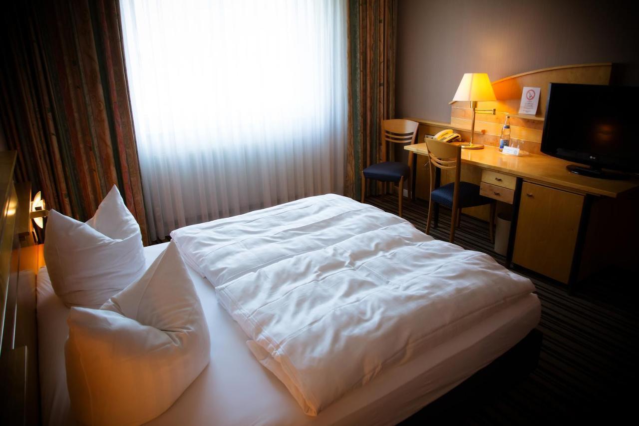 Rheinhessen Inn Gmbh Woerrstadt Екстер'єр фото